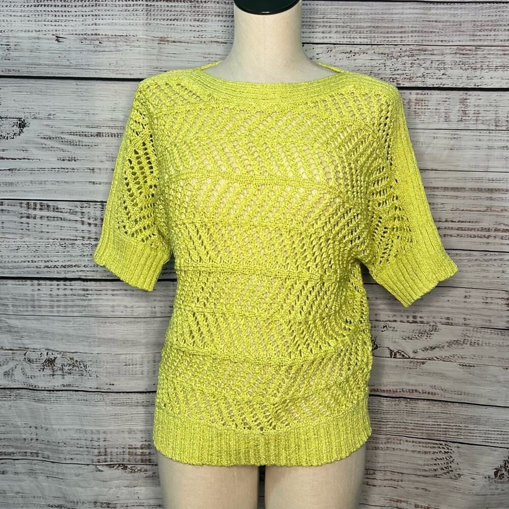 Chico's Size 1 Medium Open Knit Sweater Lime Green Half Sleeve Coastal‎ Summer